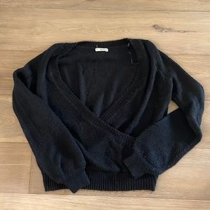 Small Mika & Gala chunky black sweater